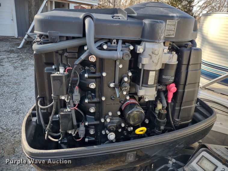 image for item MD9405 2004 Voyager Super Fish  pontoon boat