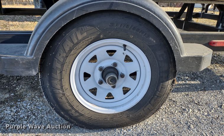 image for item MD9405 2004 Voyager Super Fish  pontoon boat