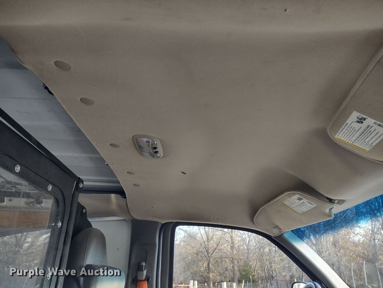 image for item MD9407 2014 Chevrolet Express 1500  van