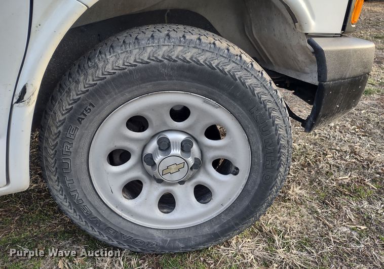 image for item MD9407 2014 Chevrolet Express 1500  van