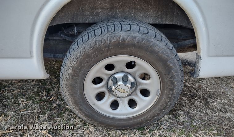 image for item MD9407 2014 Chevrolet Express 1500  van