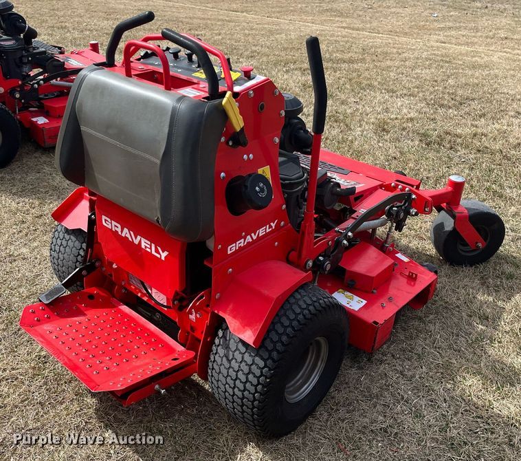image for item MD9561 Gravely Pro-Stance 48  ZTR lawn mower