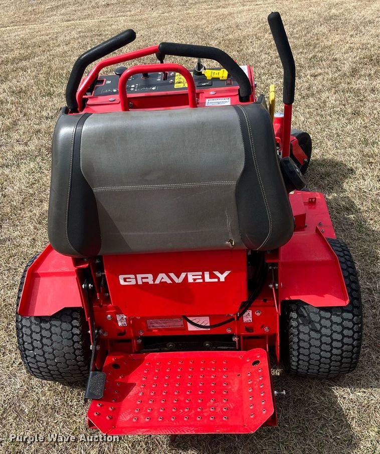 image for item MD9561 Gravely Pro-Stance 48  ZTR lawn mower