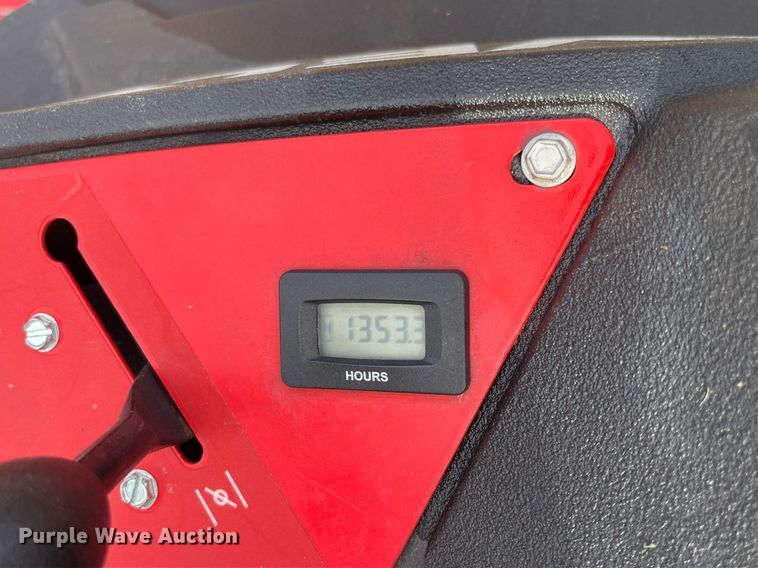 image for item MD9562 Gravely Pro-Turn 460  ZTR lawn mower