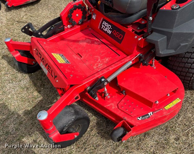 image for item MD9562 Gravely Pro-Turn 460  ZTR lawn mower
