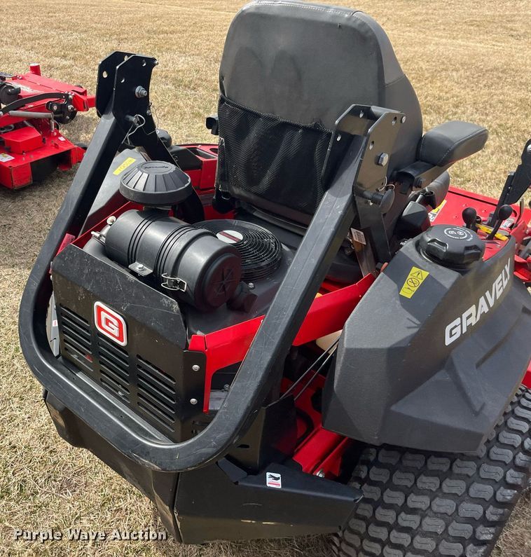 image for item MD9562 Gravely Pro-Turn 460  ZTR lawn mower