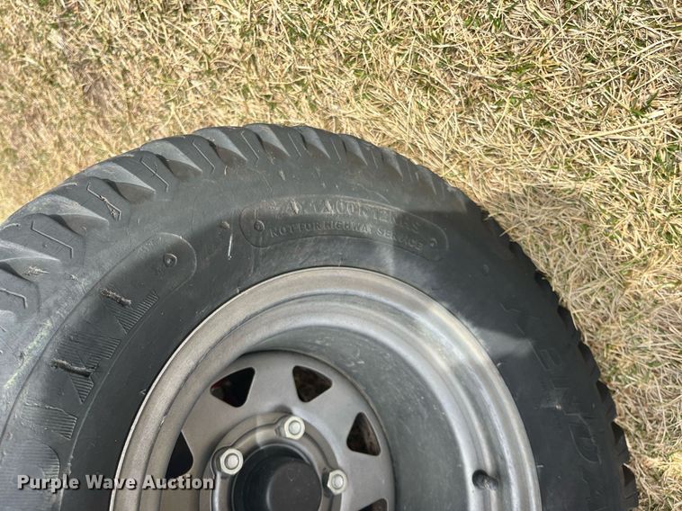 image for item MD9562 Gravely Pro-Turn 460  ZTR lawn mower