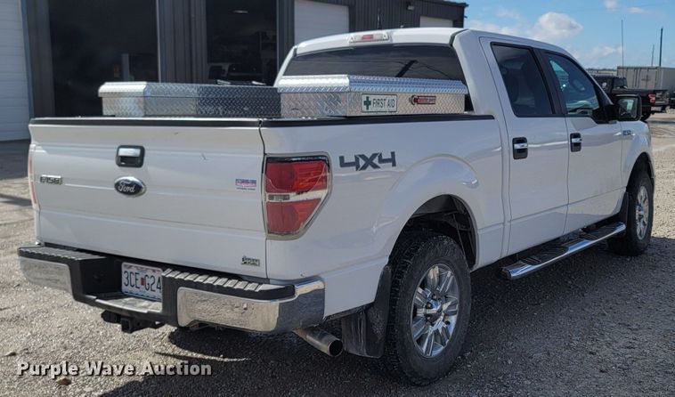 image for item ME9070 2010 Ford F150  SuperCrew pickup truck