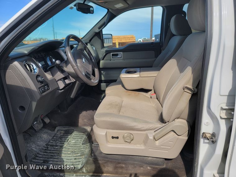 image for item ME9070 2010 Ford F150  SuperCrew pickup truck