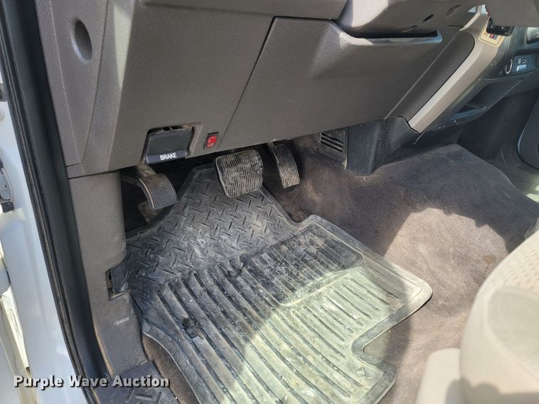 image for item ME9070 2010 Ford F150  SuperCrew pickup truck