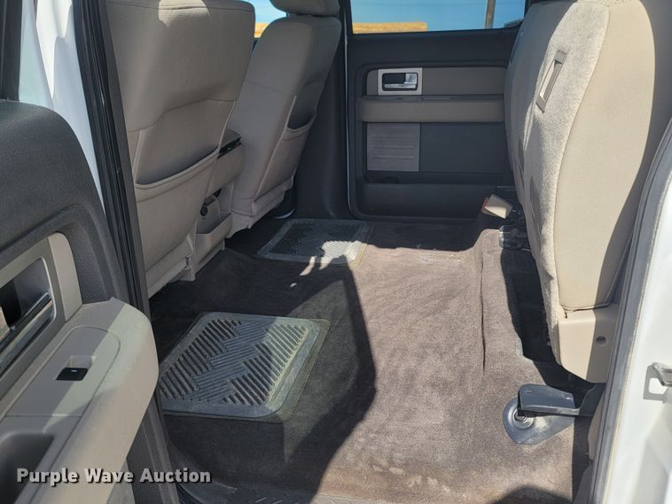 image for item ME9070 2010 Ford F150  SuperCrew pickup truck