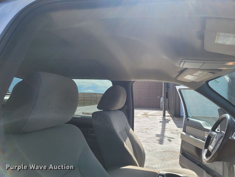 image for item ME9070 2010 Ford F150  SuperCrew pickup truck