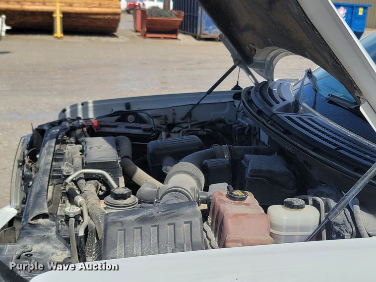 image for item ME9070 2010 Ford F150  SuperCrew pickup truck