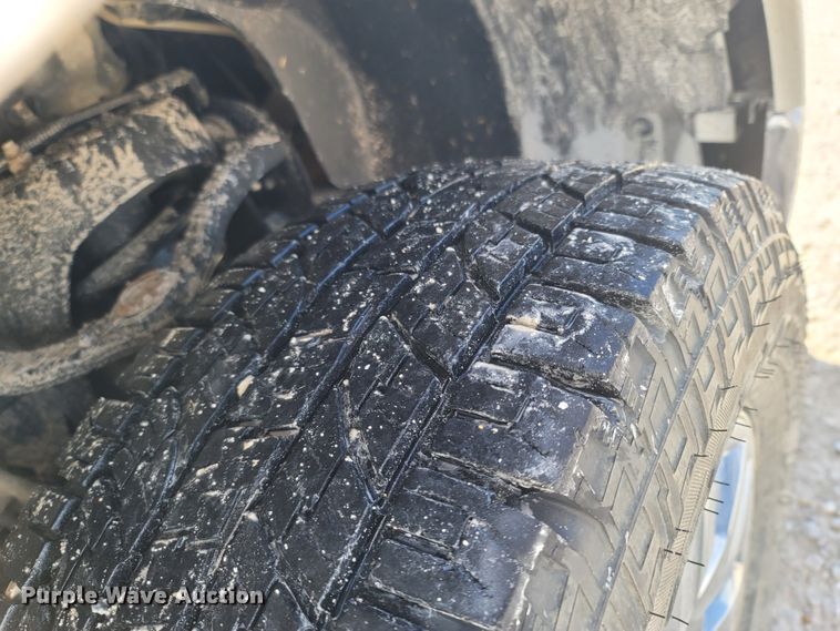 image for item ME9070 2010 Ford F150  SuperCrew pickup truck