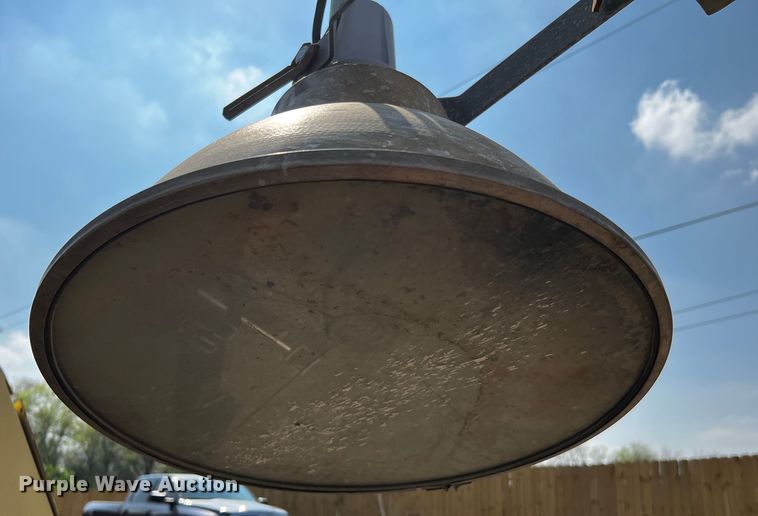 image for item MK9772 2012 Terex AL4  light plant