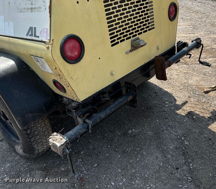 image for item MK9772 2012 Terex AL4  light plant