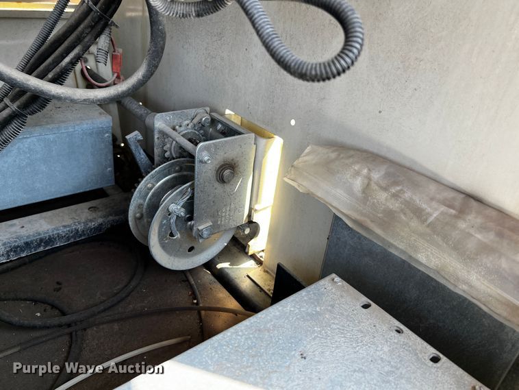 image for item MK9772 2012 Terex AL4  light plant