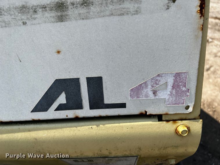 image for item MK9772 2012 Terex AL4  light plant