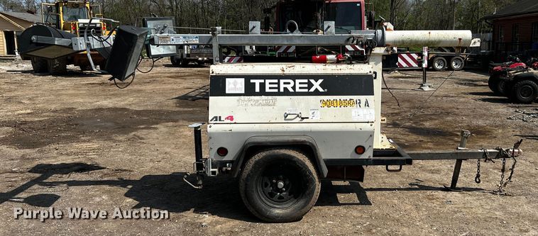 image for item MK9773 2012 Terex AL4  light plant