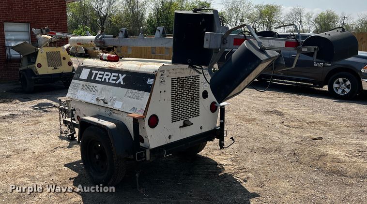 image for item MK9773 2012 Terex AL4  light plant