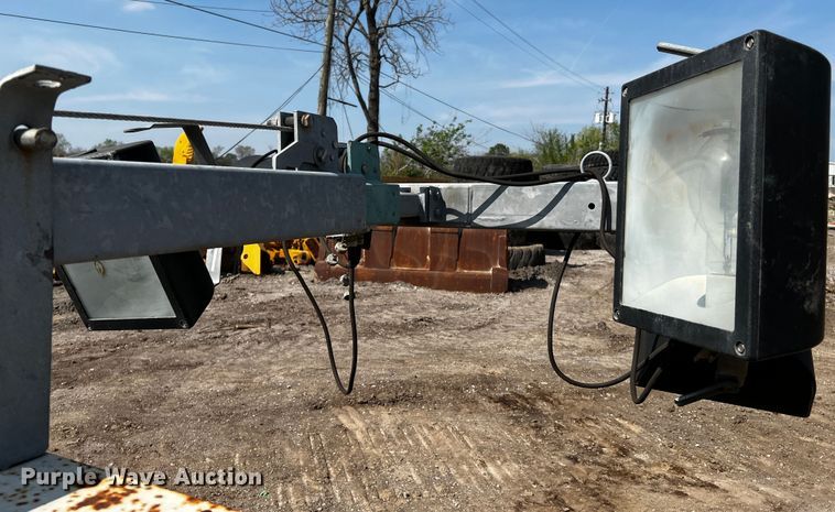 image for item MK9773 2012 Terex AL4  light plant