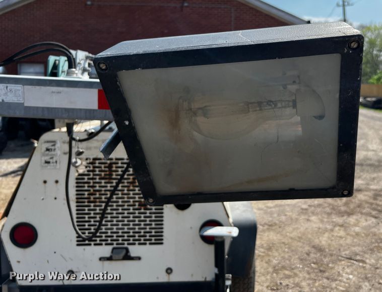 image for item MK9773 2012 Terex AL4  light plant