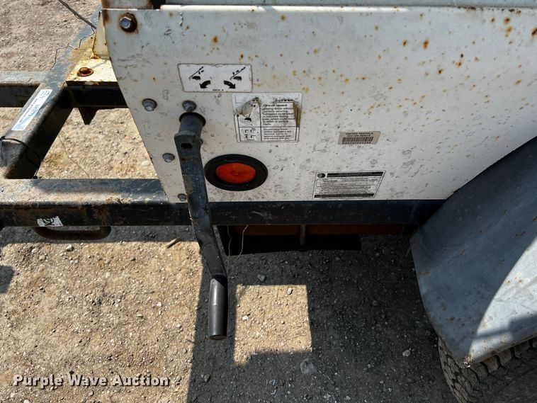 image for item MK9773 2012 Terex AL4  light plant