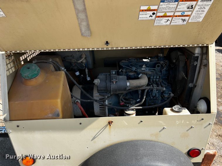 image for item MK9774 Doosan  light plant