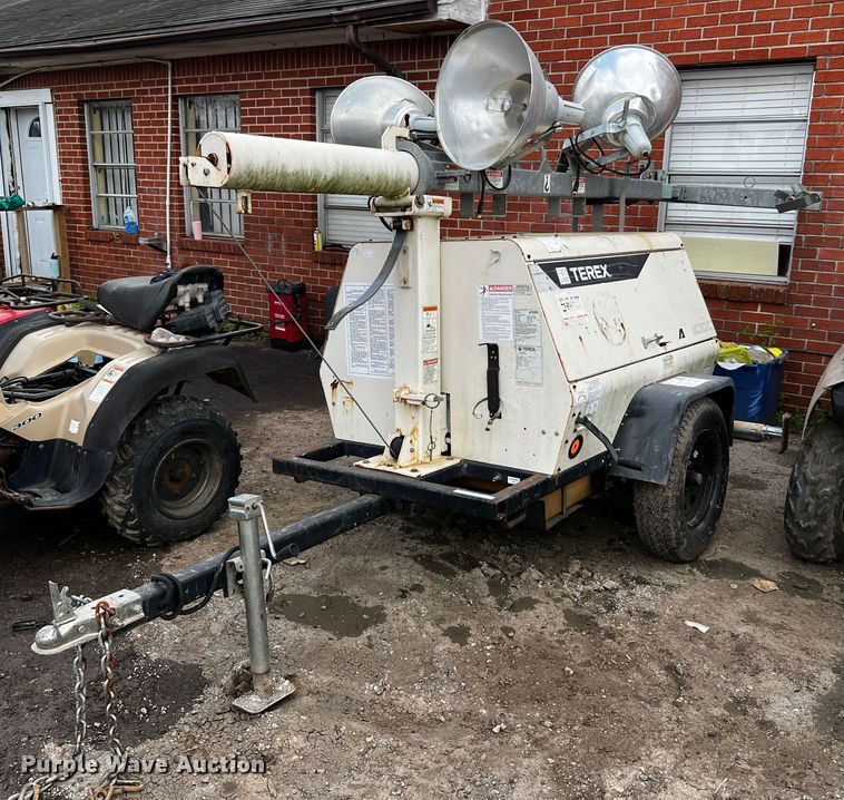 image for item MK9775 2009 Terex AL4000  light plant