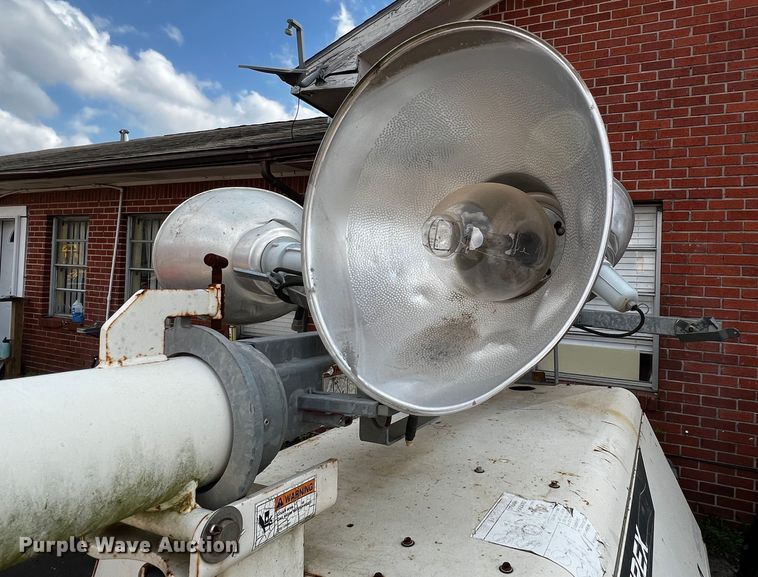 image for item MK9775 2009 Terex AL4000  light plant