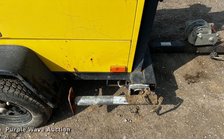 image for item MK9778 2013 Atlas Copco QLT M10  light plant