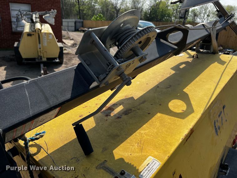 image for item MK9778 2013 Atlas Copco QLT M10  light plant