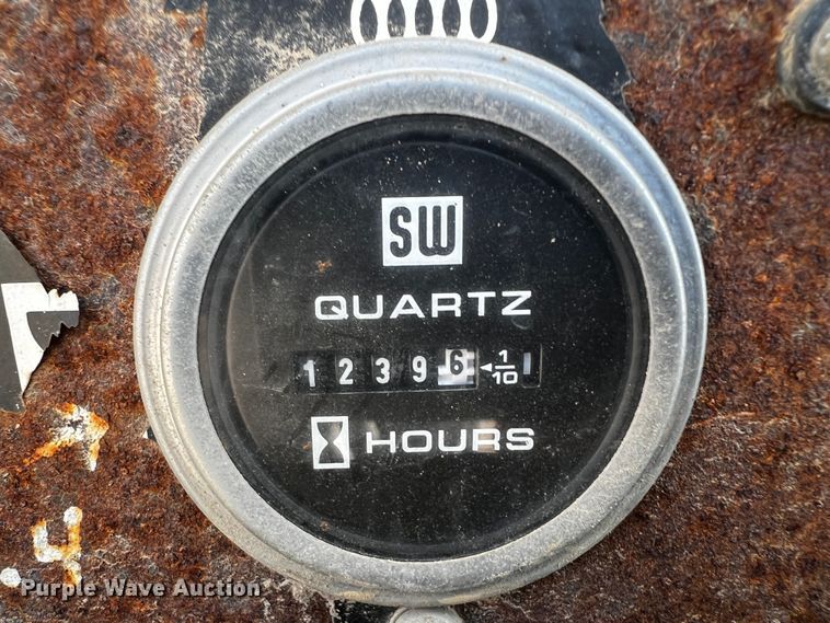 image for item MK9778 2013 Atlas Copco QLT M10  light plant