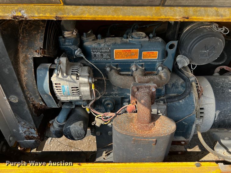 image for item MK9778 2013 Atlas Copco QLT M10  light plant