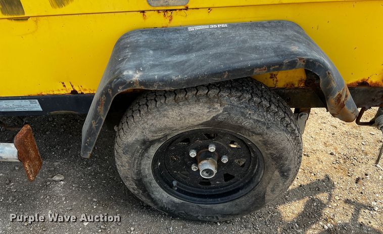 image for item MK9778 2013 Atlas Copco QLT M10  light plant