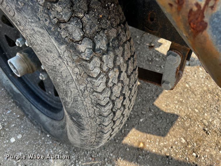 image for item MK9778 2013 Atlas Copco QLT M10  light plant