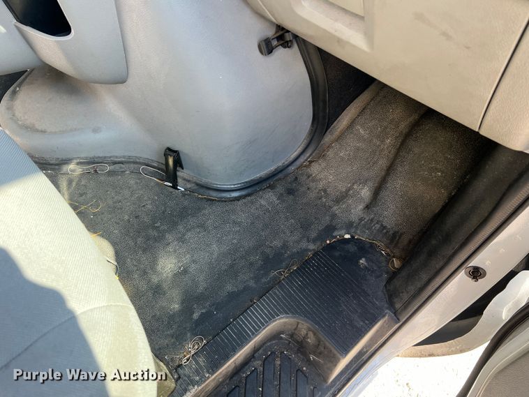 image for item MM9182 2013 Ford E450  box truck