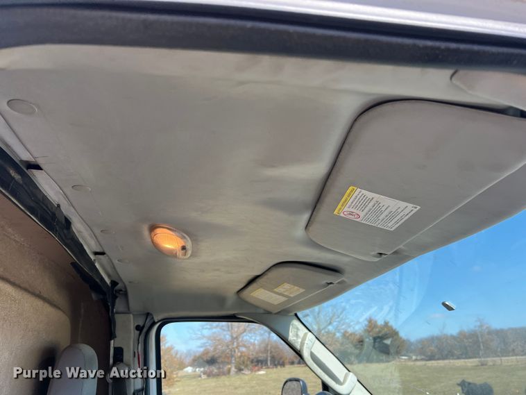 image for item MM9182 2013 Ford E450  box truck