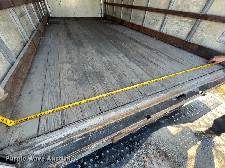 image for item MM9182 2013 Ford E450  box truck