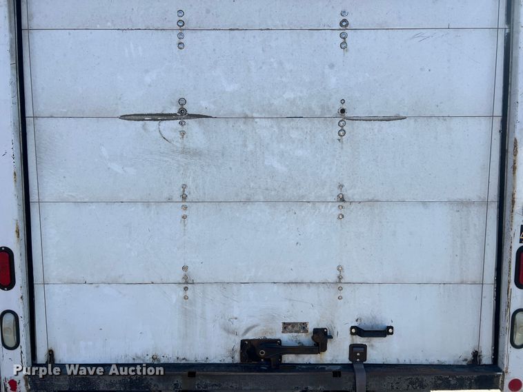 image for item MM9182 2013 Ford E450  box truck