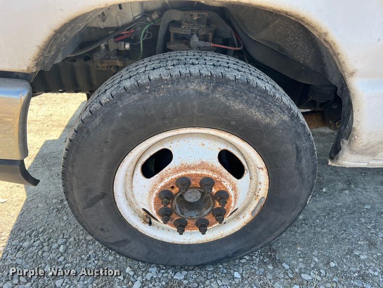 image for item MM9182 2013 Ford E450  box truck