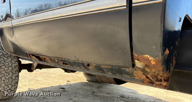 image for item MM9213 1984 Chevrolet K20  pickup truck cab and chassis