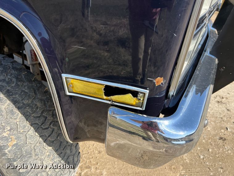 image for item MM9213 1984 Chevrolet K20  pickup truck cab and chassis