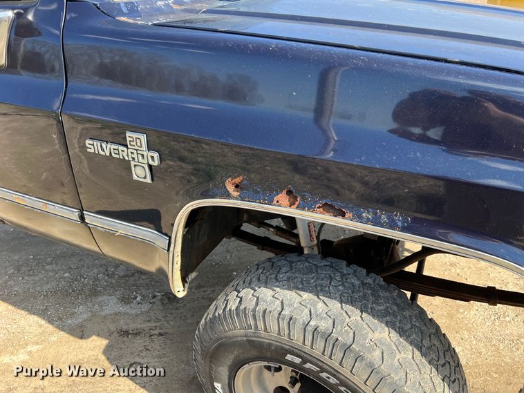 image for item MM9213 1984 Chevrolet K20  pickup truck cab and chassis