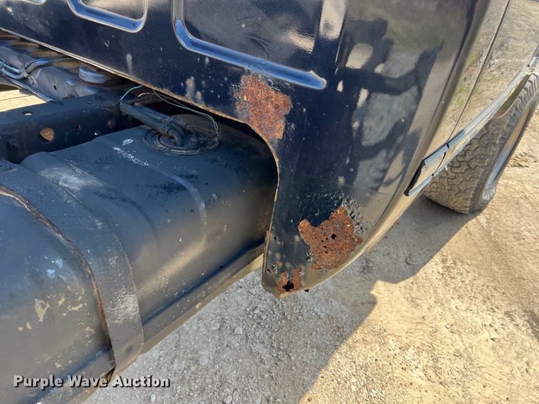 image for item MM9213 1984 Chevrolet K20  pickup truck cab and chassis