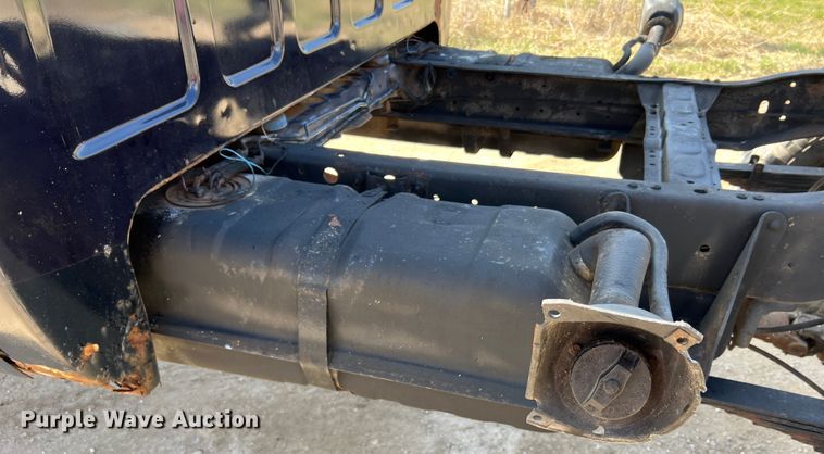 image for item MM9213 1984 Chevrolet K20  pickup truck cab and chassis