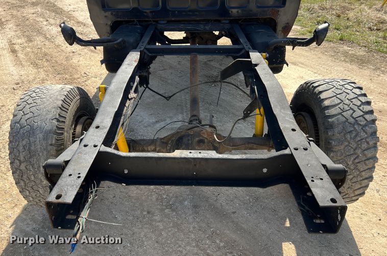 image for item MM9213 1984 Chevrolet K20  pickup truck cab and chassis