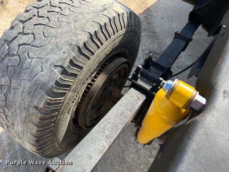 image for item MM9213 1984 Chevrolet K20  pickup truck cab and chassis