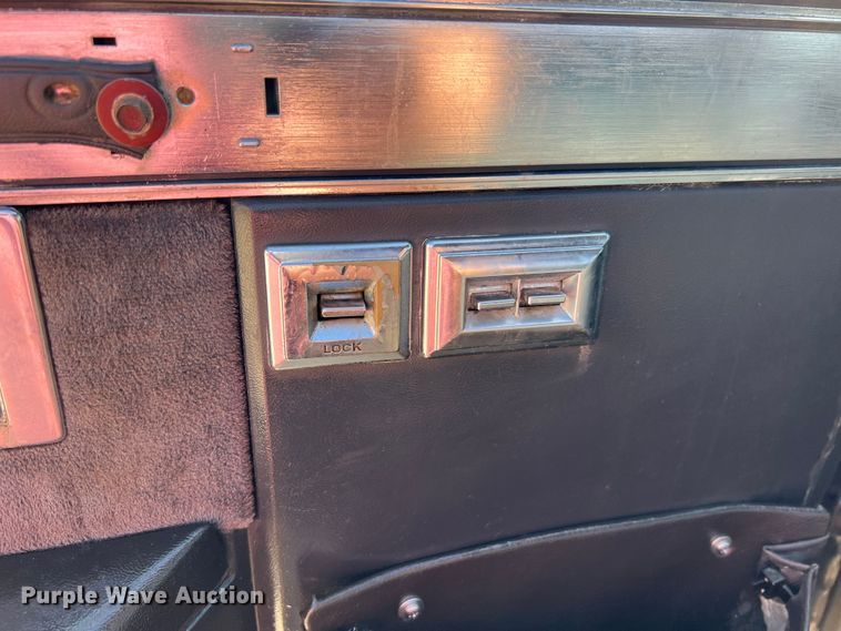 image for item MM9213 1984 Chevrolet K20  pickup truck cab and chassis