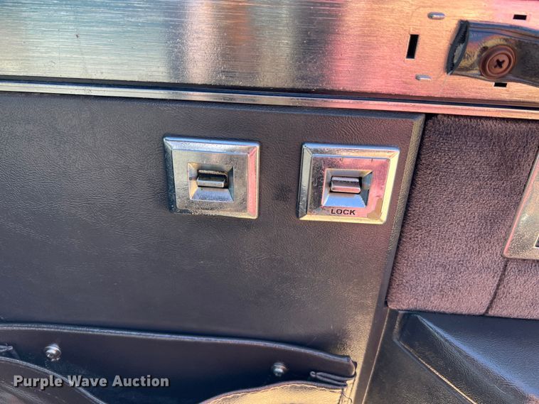 image for item MM9213 1984 Chevrolet K20  pickup truck cab and chassis